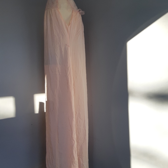 Vintage Desuged by Model Lingerie, Women's Sleepwear size S Pink whit embroidery - Picture 8 of 10